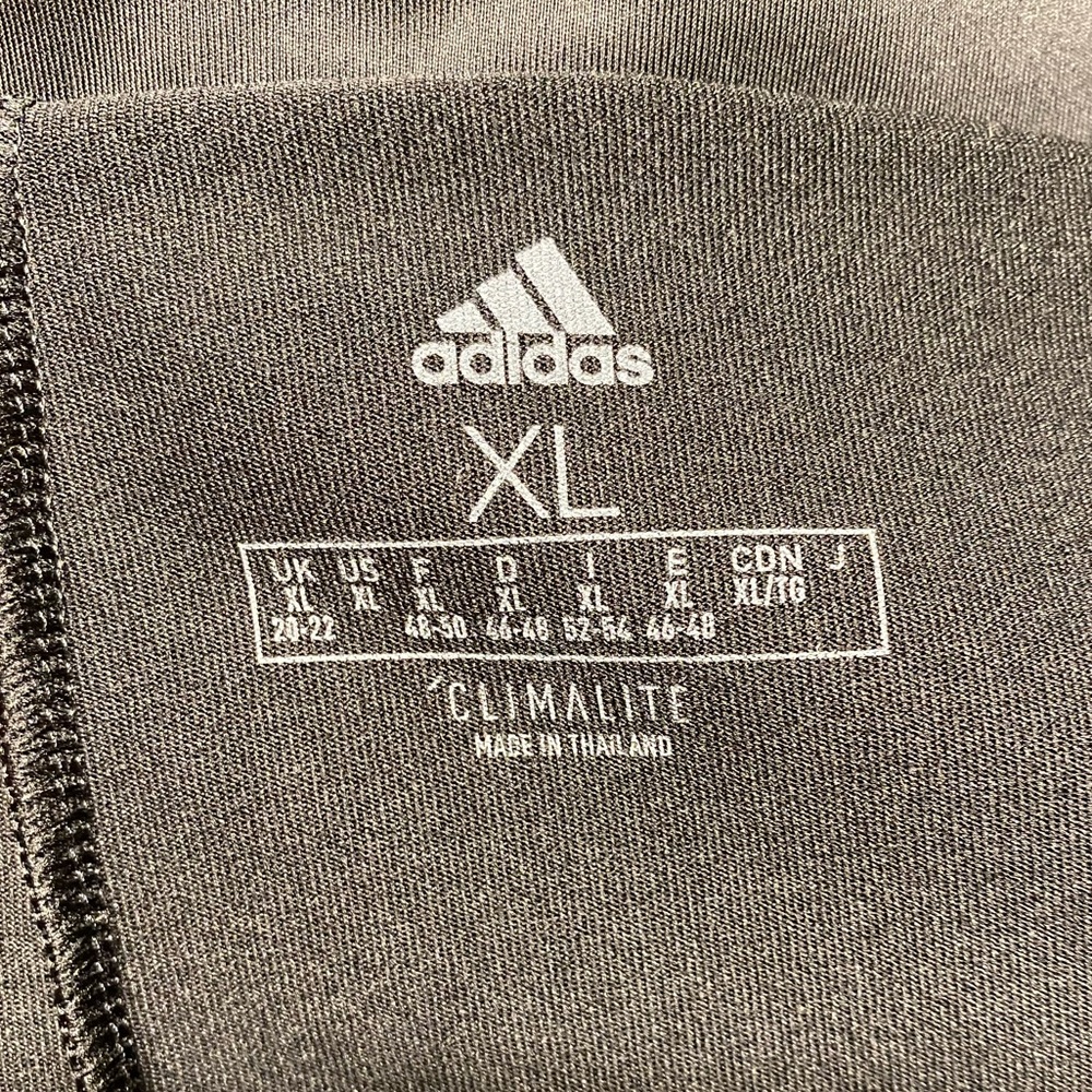 Ladies black Adidas tennis skort in EUC size XL - Picture 3 of 13